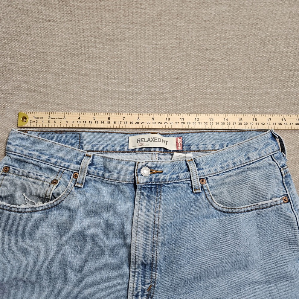 Levi's 550 Relaxed Fit Men 36x30 Light Blue Denim Tapered Leg Jeans Vintage Y2K - Picture 10 of 13